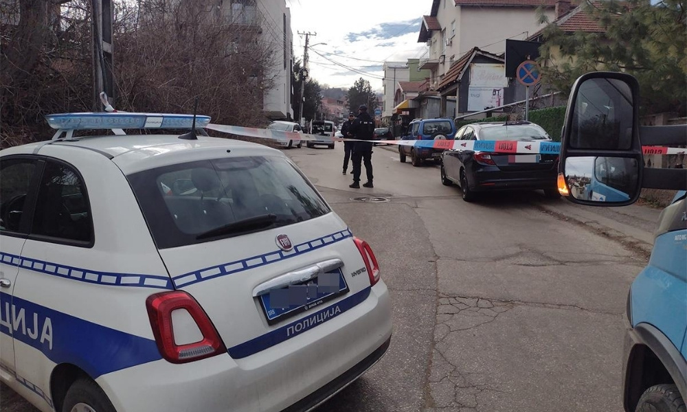 Sletio sa kolovoza: Gradski autobus udario jednu osobu