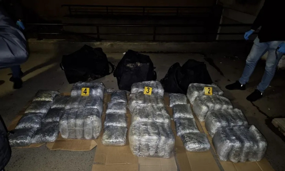 Udar na narko-mrežu: Zaplijenjeno 80 kilograma marihuane i uhapšene četiri osobe FOTO