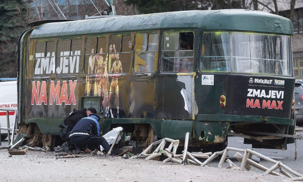 Istrajni u borbi protiv nepravde: Građani traže odgovornost vlasti zbog tramvajske nesreće