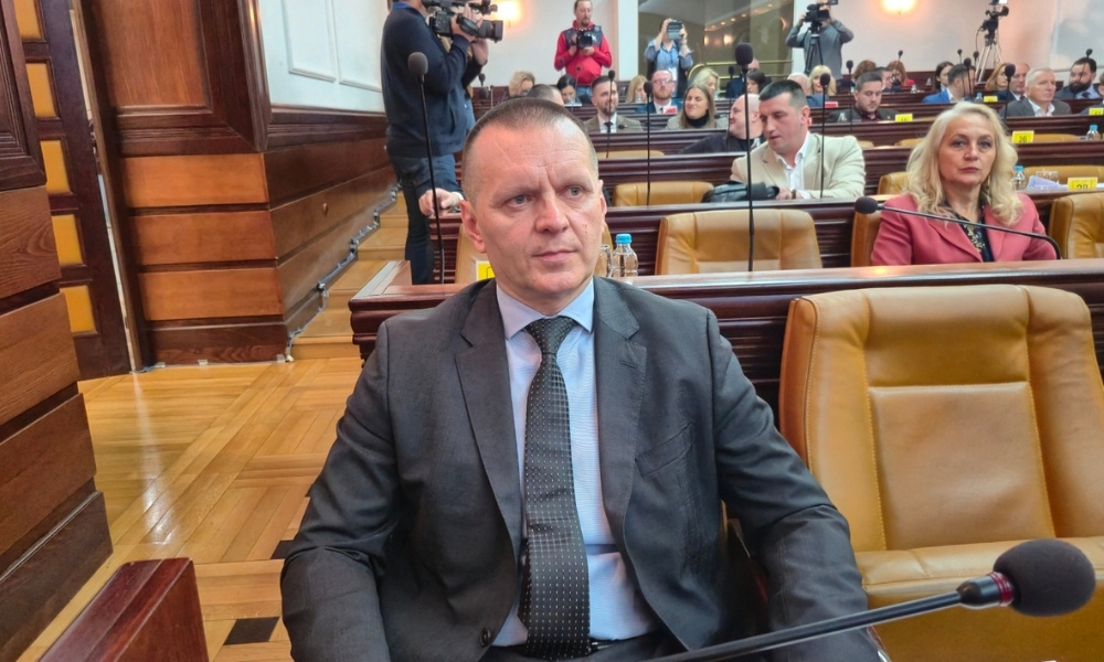 Lukač i Stanivuković o “oborenoj” javnoj rasvjeti: Ko je saznao iz medija, a ko sa cjeduljice