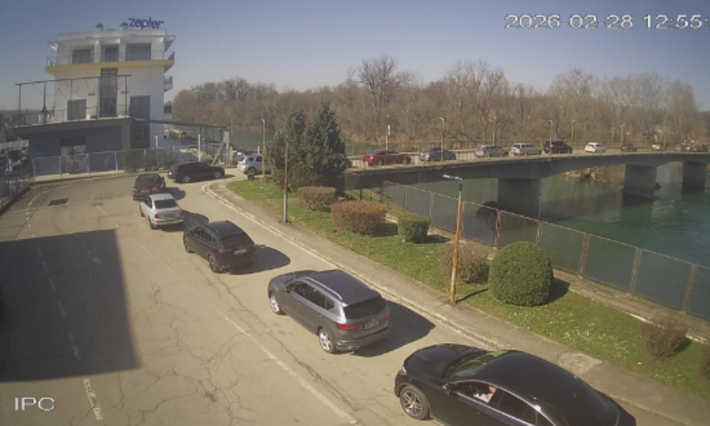 Gužve na izlazu iz BiH: Duža čekanja na više graničnih prelaza