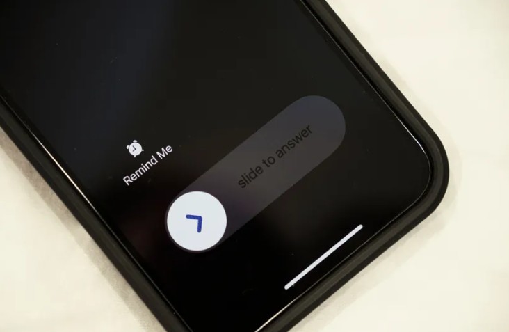 iPhone misterija koju niko ne razumije: Zašto ne možete da odbijete poziv?