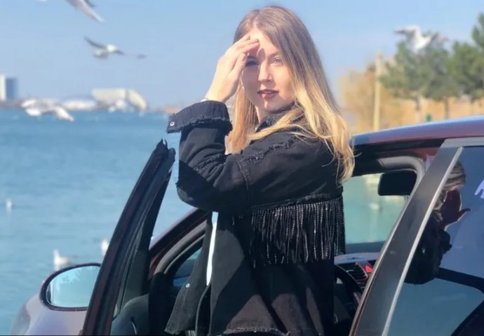 Medicinska sestra Aleksandra (23) umrla tokom prakse na privatnoj klinici: Kolegama se požalila na ovo