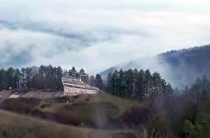 Banjaluka jutros pod sivim pokrivačem: Grad se ne vidi od smoga i magle VIDEO