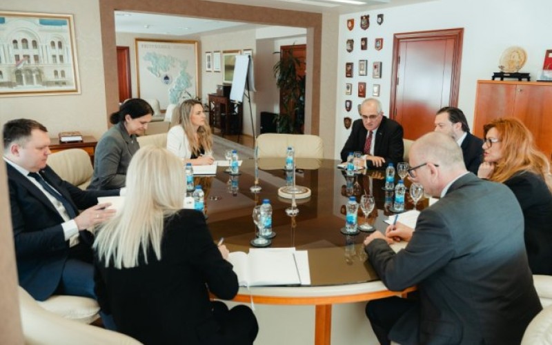 Sastanak Budimira i šefa Misije OEBS-a u BiH: Bezbjednosna situacija u Srpskoj stabilna