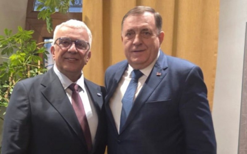 Dodik sa Mandićem: Granice među zemljama nisu prepreka jedinstvu srpskog naroda FOTO