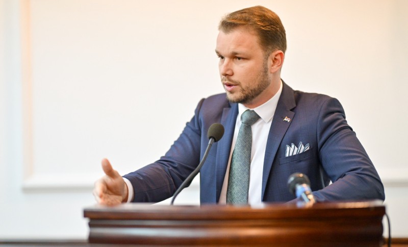 Stanivuković poručio da nema razloga za nezadovoljstvo: Starčevica će dobiti školu i vrtić FOTO