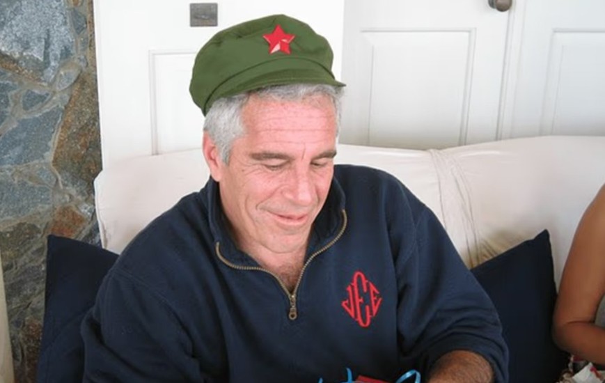 Imanje procjenjeno na oko 635 miliona dolara: Poznato ko je naslijedio Epstonove milione