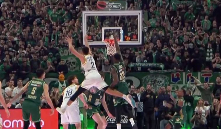 Ludnica u Atini! Fenerbahče uz zvuk sirene srušio Panatinaikos!