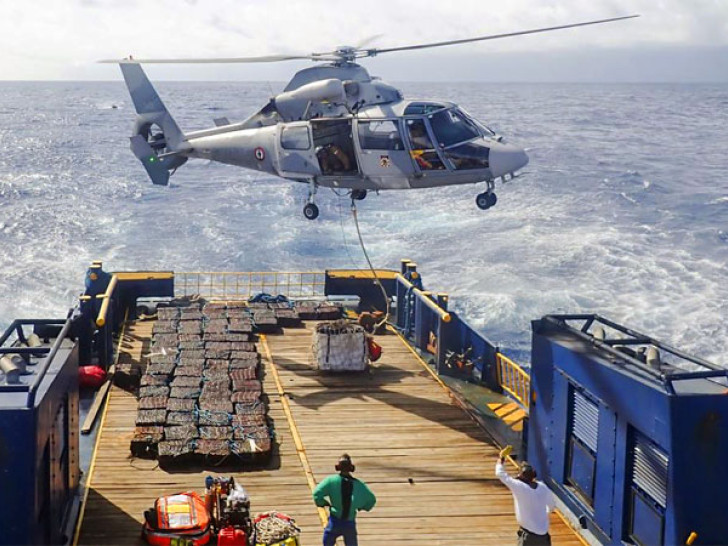 Mornarica presijeca rutu kokaina: Oduzete 2,4 tone droge namijenjene Australiji i Novom Zelandu