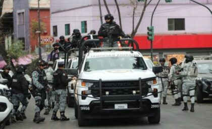 Nastavljeni neredi u Meksiku: Zapaljene zgrade, pucnjava, blokirani putevi VIDEO