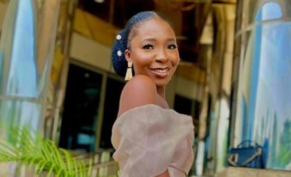 Preminula poznata pjevačica (26)! Ujela je zmija dok je spavala u svojoj kući