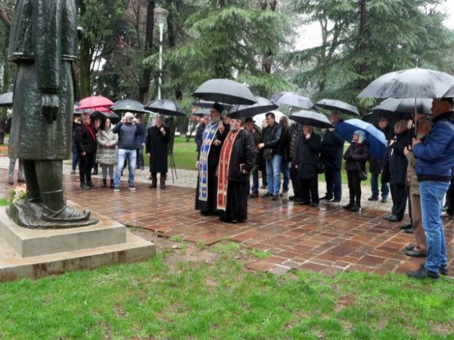 Organizovan niz prigodnih aktivnosti: Dan državnosti Srbije obilježen u Podgorici