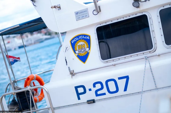 Policajci iz ledene Une izvukli tri stranca i tijelo: Krijumčar iz BiH u Hrvatsku švercovao Kineze?