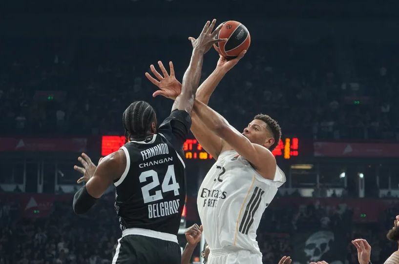Real trojkom na 40 sekundi do kraja srušio Partizan