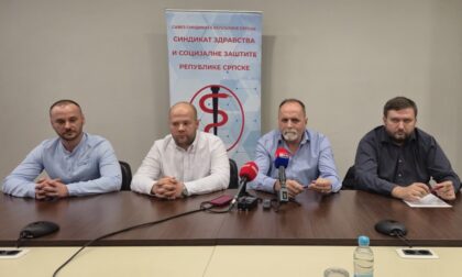 Povećajte plate za 20 odsto! Sindikati zdravstva: Ministarstvu i Vladi 15 dana roka za razgovor FOTO