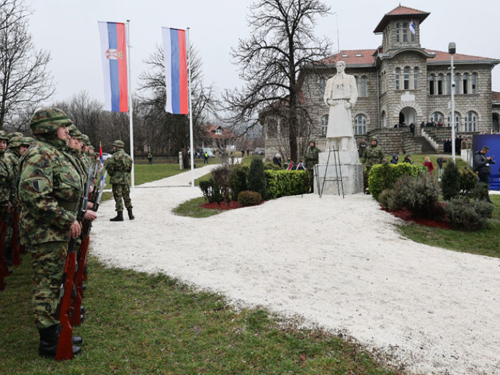 Istorijsko Sretenje: Srbija i Republika Srpska zajedno slave Dan državnosti u Orašcu