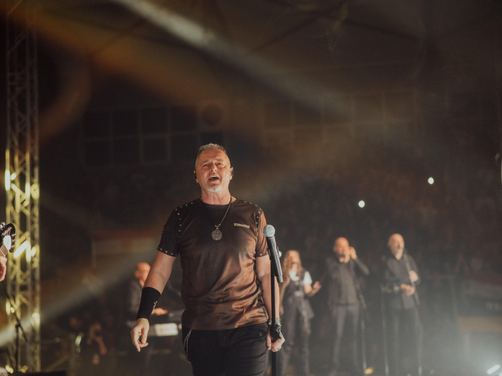 Tompson održao koncert u Širokom Brijegu: Publika uzvikivala “Za dom spremni” FOTO/VIDEO