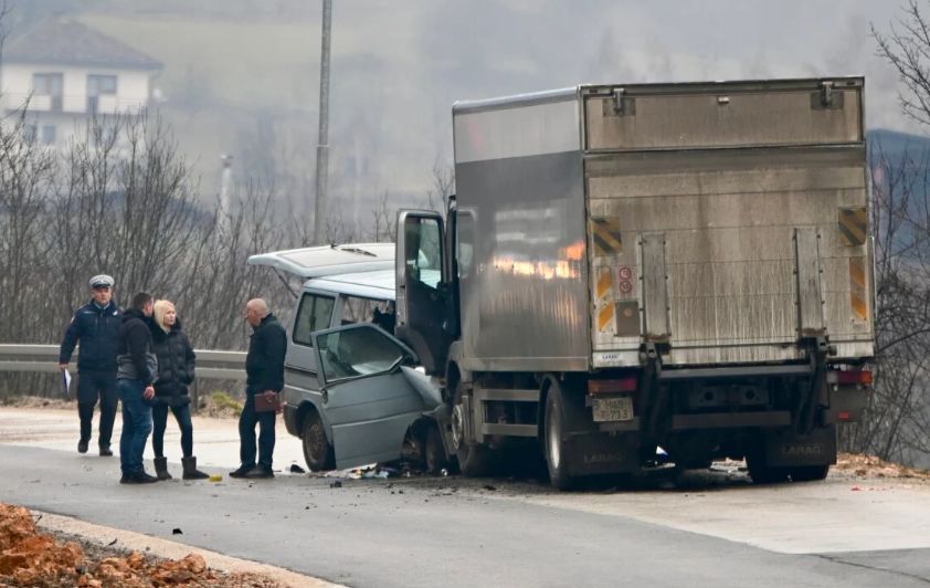 Detalji sudara kombija i kamiona u BiH: Život izgubila planinarka