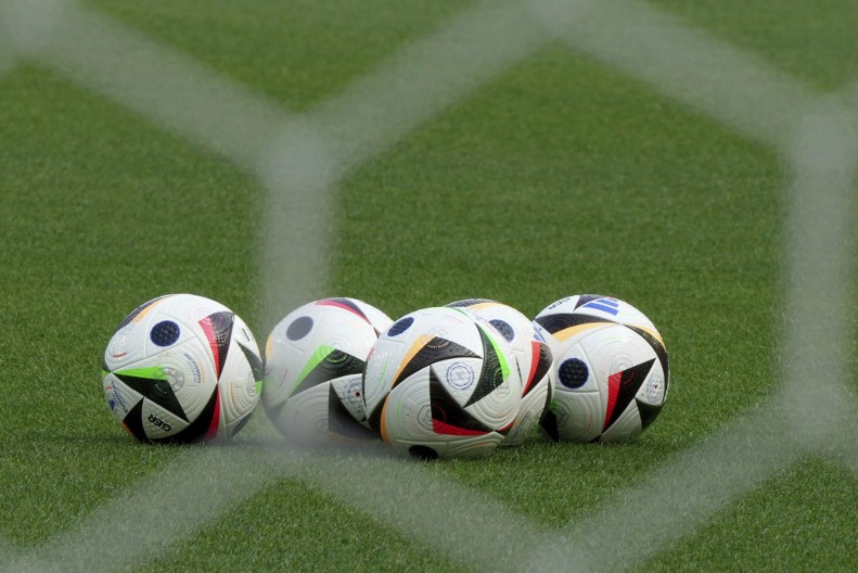 Maloljetnica među žrtvama: Trener tajno snimao fudbalerke u svlačionici