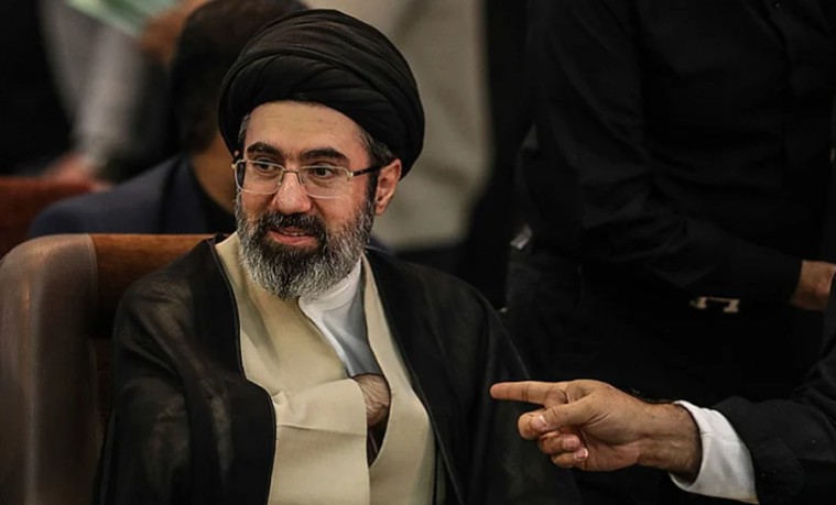 Preživio bombardovanje: Otkriveno u kakvom je stanju novi vrhovni vođa Irana