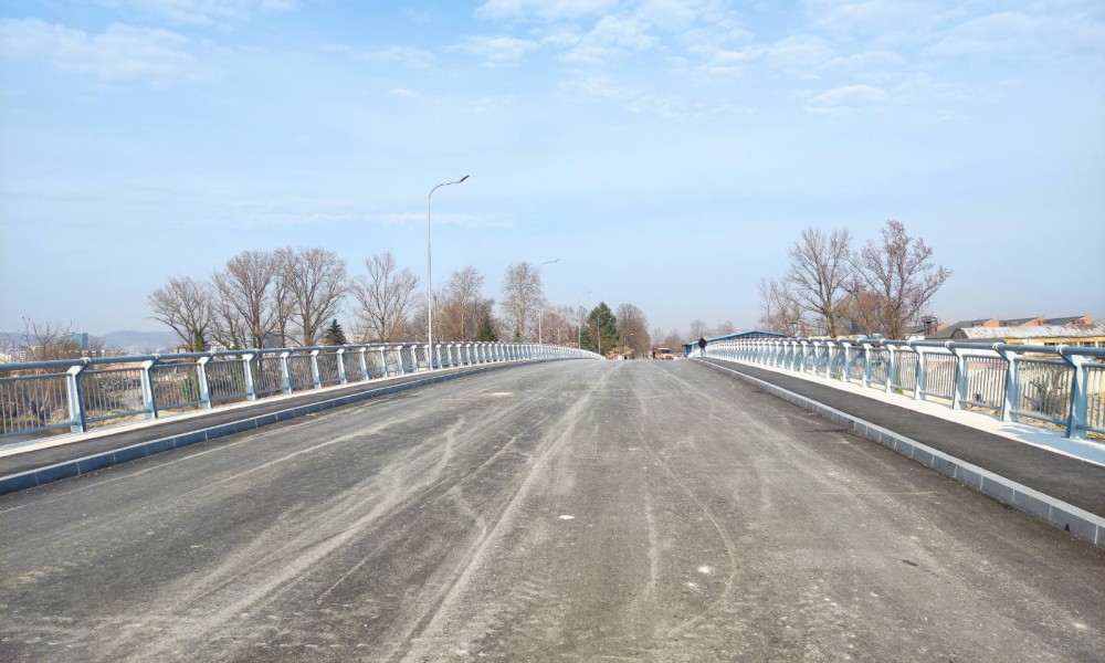 Stevanović obišao radove i najavio: Za desetak dana otvaranje mosta u Česmi