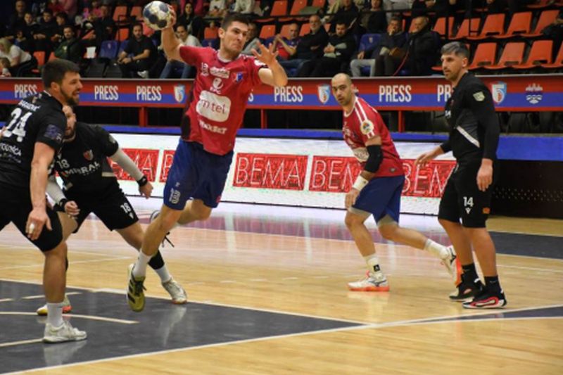 Borac m:tel savladao Vogošću na proslavi 76. rođendana banjalučkog kluba