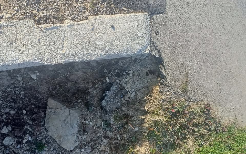 Put im visi u vazduhu! Iz banjalučkog naselja traže hitnu reakciju FOTO