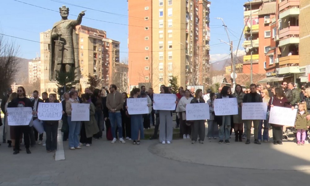 Policija čuvala skup: Protest studenata i profesora zbog najavljenog zakona o strancima