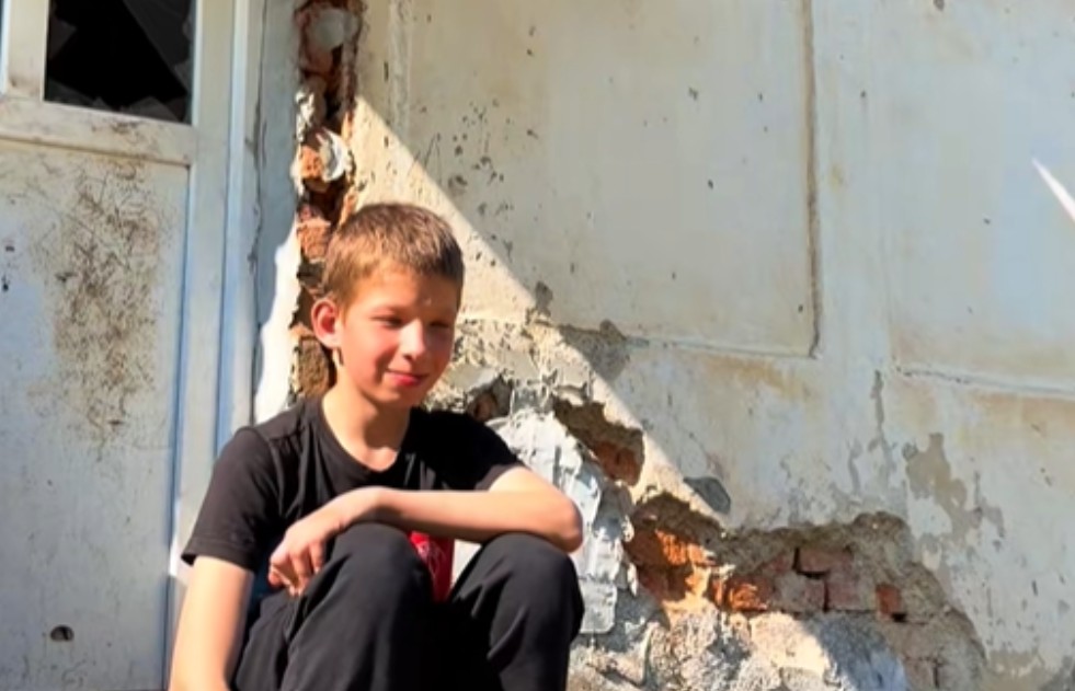 Stižu bolji dani za malog Slavka: Dobiće novi dom, a želja mu je da trenira fudbal VIDEO