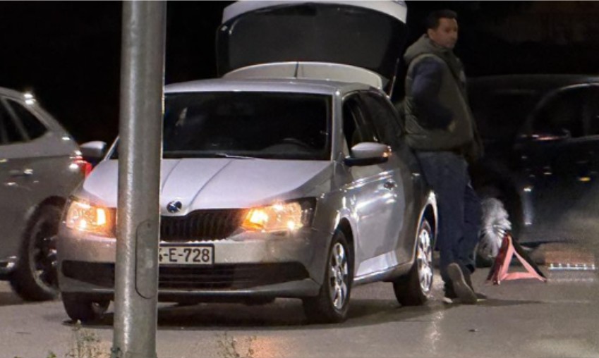Stvaraju se velike gužve: Udes u kružnom toku u Banjaluci