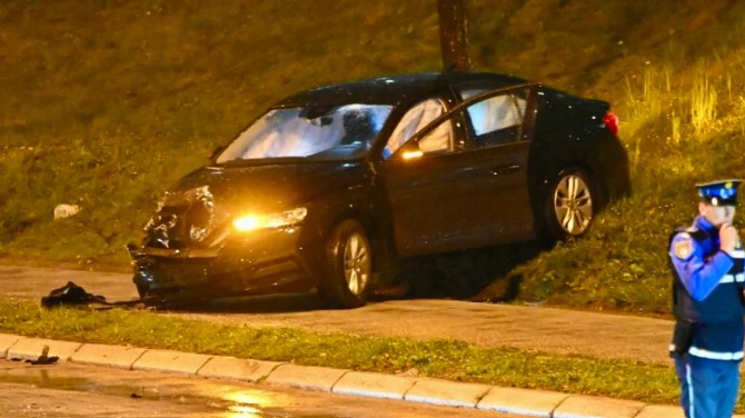 Teška nesreća u Sarajevu: Dvije osobe povrijeđene VIDEO