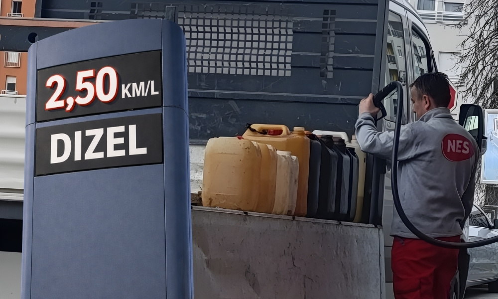 Naglo poskupljenje goriva u Banjaluci: Dizel za dva dana skuplji 13 feninga, vozači opet pune kanistere FOTO