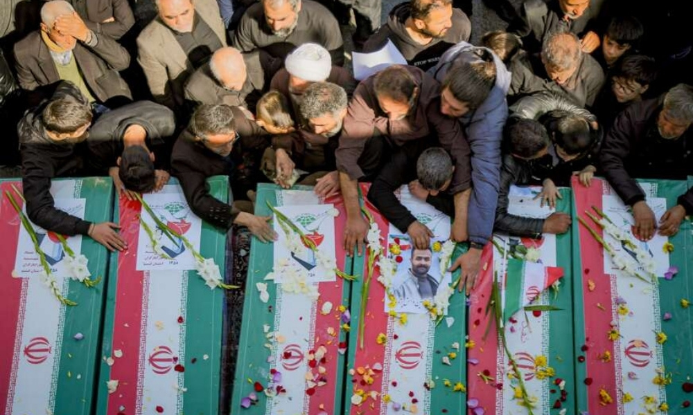 Teški gubici u Iranu: Više od 1.300 poginulih u napadima SAD i Izraela