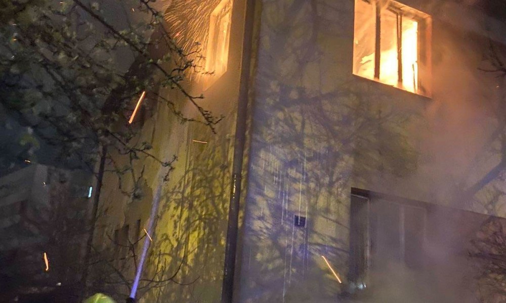 Požar u Banjaluci: Jedna osoba povrijeđena od tragedije spasli ga vatrogasci
