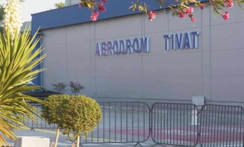 Evakuacioni let! U Tivat sletio avion iz Dubaija sa državljanima Crne Gore, BiH i Srbije