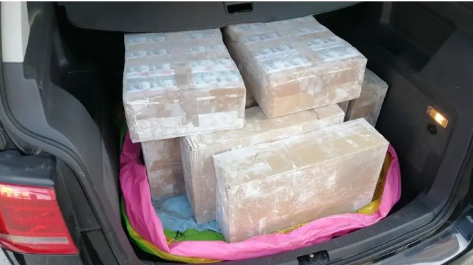 Hapšenje u Bileći: Pronađen pun gepek cigareta