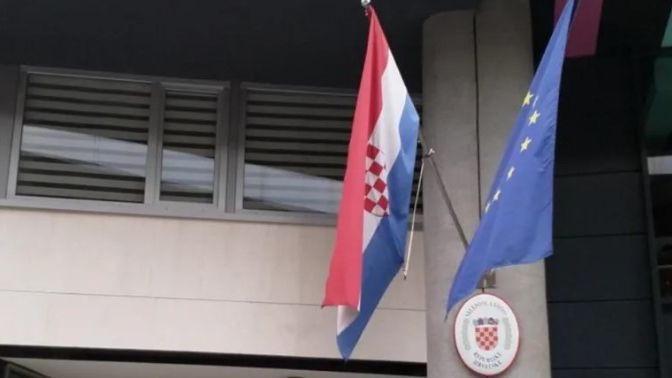 Hrvatska ambasada o incidentu u Banjaluci: Konzula napala veća grupa nepoznatih osoba