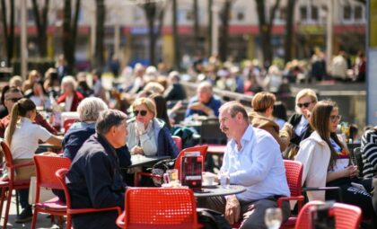 Ljetno radno vrijeme: Kafići i trgovine u Banjaluci od sutra rade ovako