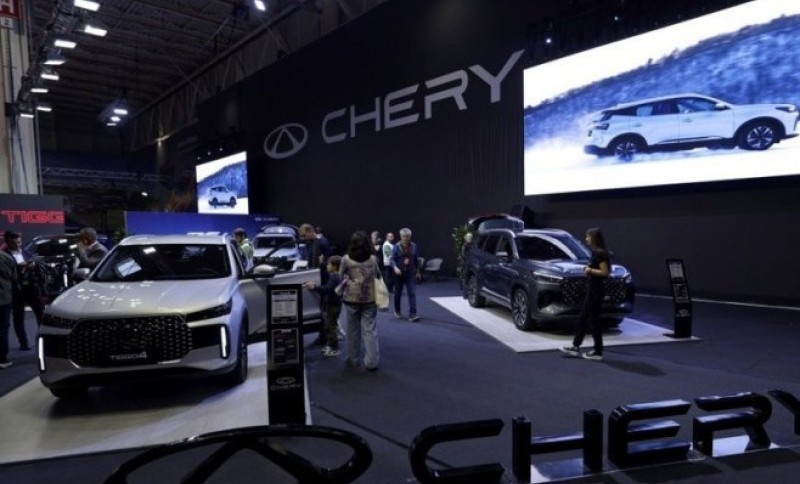 Konačno im svanulo: Kineski proizvođači automobila pretekli Јapan u globalnoj prodaji vozila