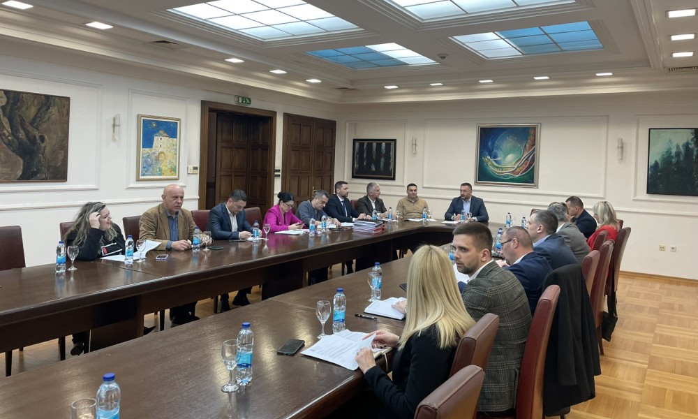 Odbornici dvaput u klupama: Eko toplane na vanrednoj, a ovo je plan za redovnu sjednicu FOTO