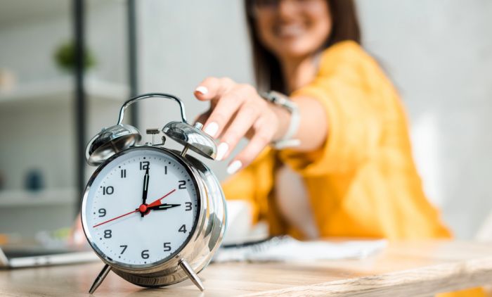 Ove godine sat se pomjera ranije: Evo kada tačno počinje ljetno računanje vremena