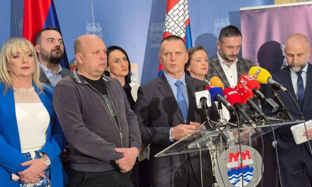 Lukač tvrdi da je grad prljav, Savić Banjac najavljuje akciju: A gdje je danas Stanivuković FOTO