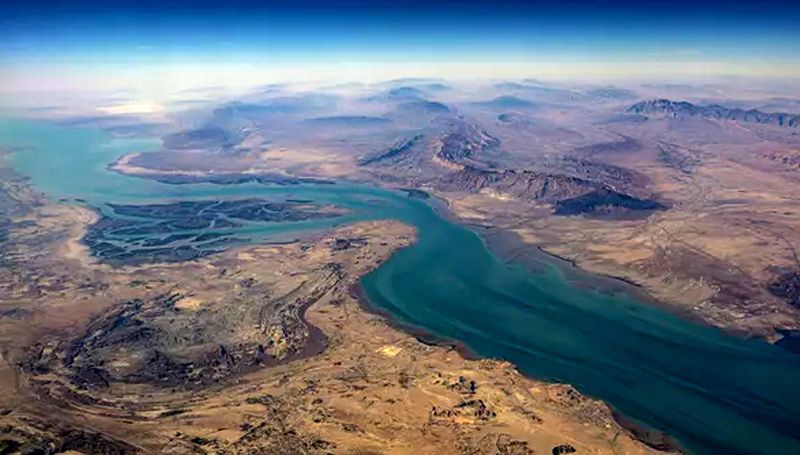 Dvosedmično primirje: Prolaz kroz Ormuski moreuz firme će plaćati Iranu i Omanu