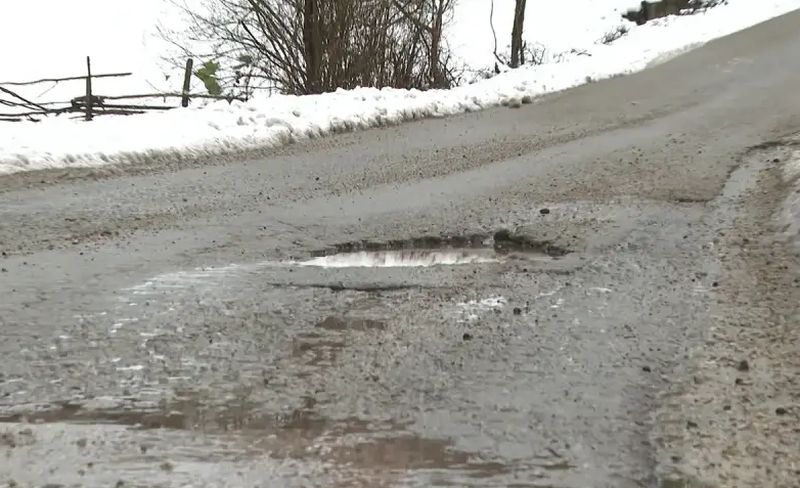 Rupe na putu, struje nema: U Gornjoj Piskavici ispostavili zahtjeve gradonačelniku