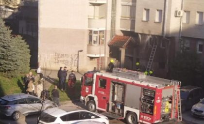 Vatra krenula iz podruma: Požar u banjalučkom naselju, stigli i vatrogasci