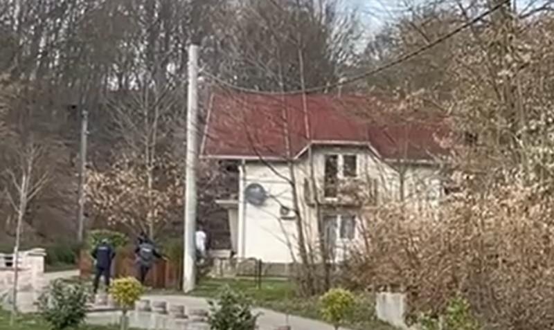 Detalji horora u Laktašima: U automobilu nađena tijela oca i sina, evo na šta se sumnja