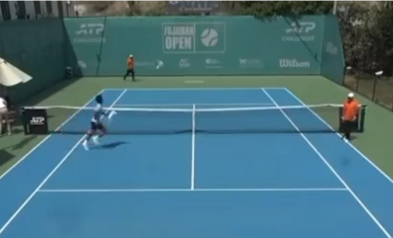 Krajnje ružne slike! Udar rakete prekinuo teniski meč, sve se momentalno razbježali VIDEO