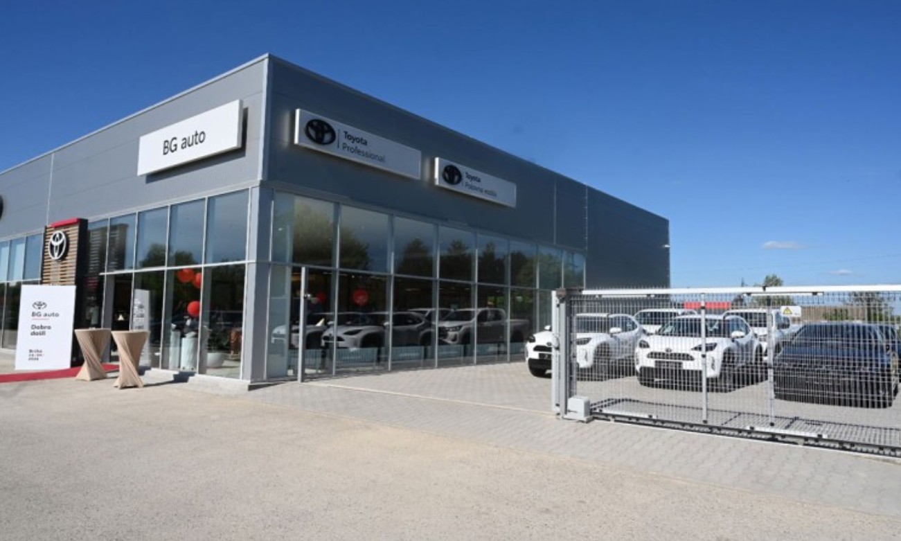 Brčko postaje auto centar: Otvoren Toyota salon