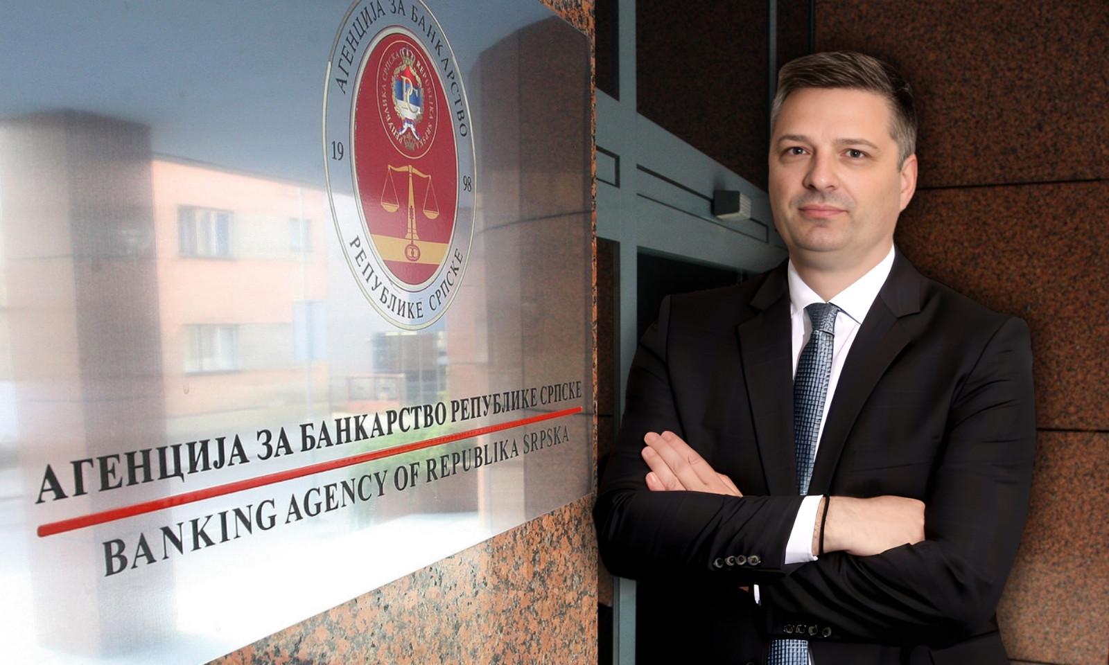 Rata kredita može rasti već od jula: Građani ne treba da očekuju niže kamate